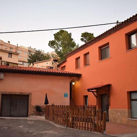 La Buhardilla. Aparcamiento Exterior Privado Apartment เตรูเอล ภายนอก รูปภาพ
