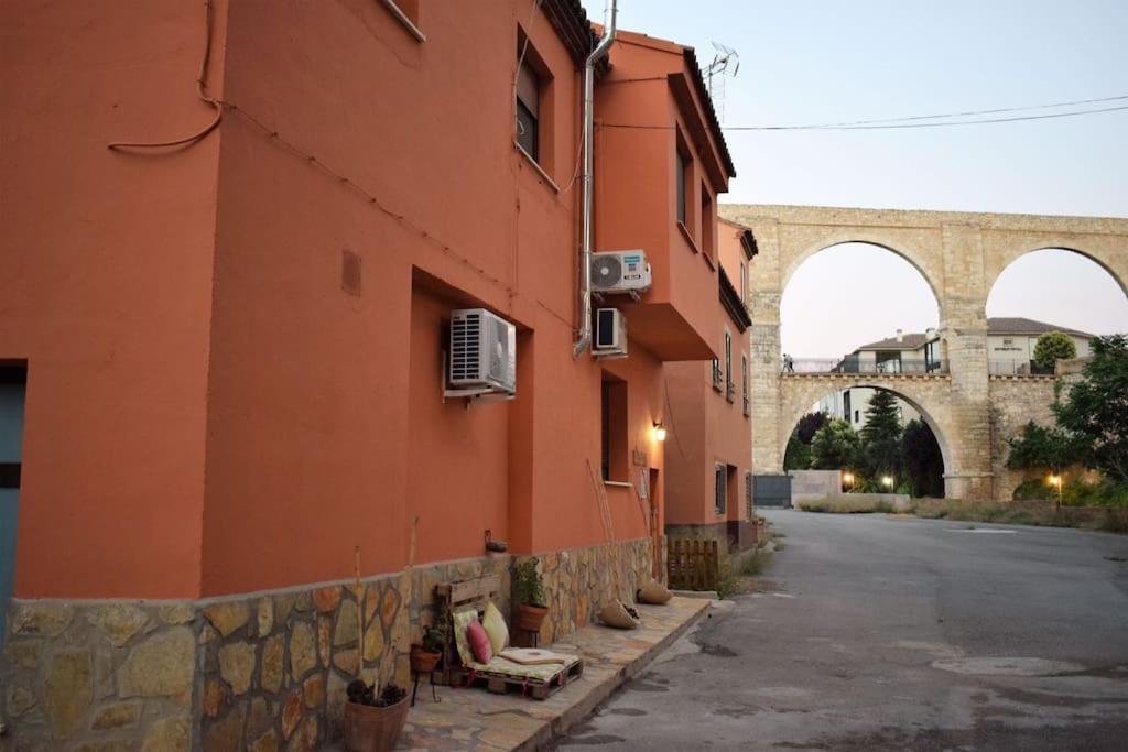 La Buhardilla. Aparcamiento Exterior Privado Apartment เตรูเอล ภายนอก รูปภาพ