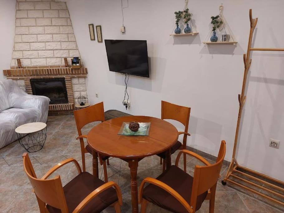 La Buhardilla. Aparcamiento Exterior Privado Apartment เตรูเอล ภายนอก รูปภาพ